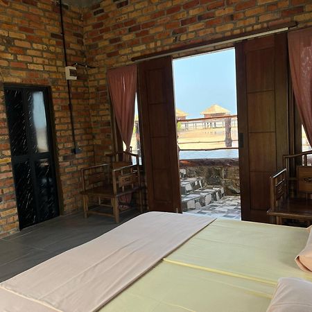 Loola Adventure Resort Teluk Bakau Exterior foto