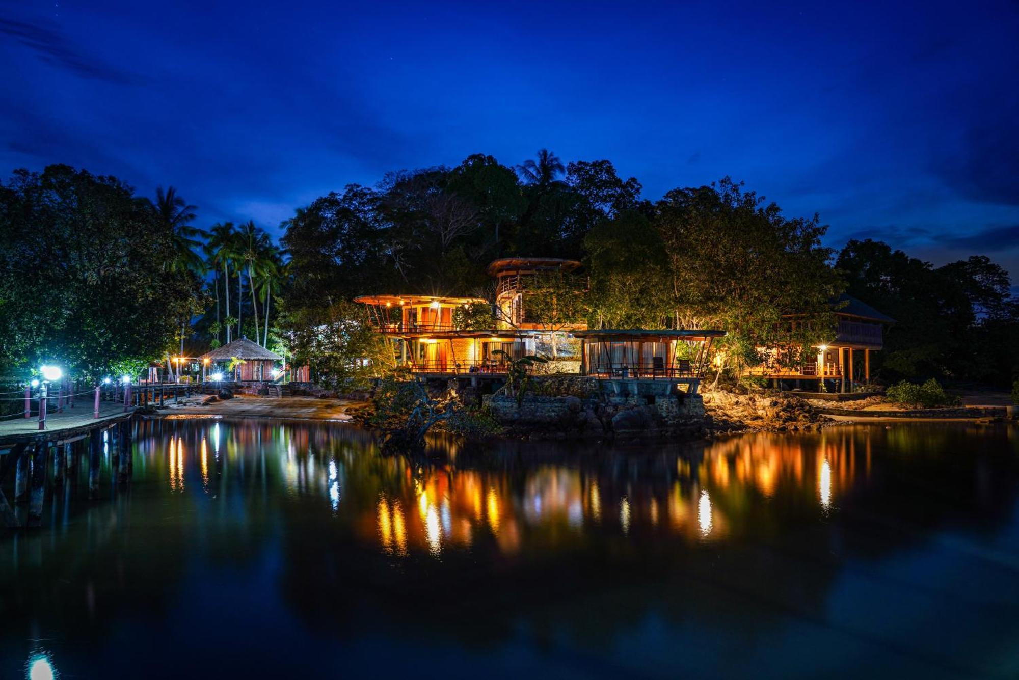 Loola Adventure Resort Teluk Bakau Exterior foto