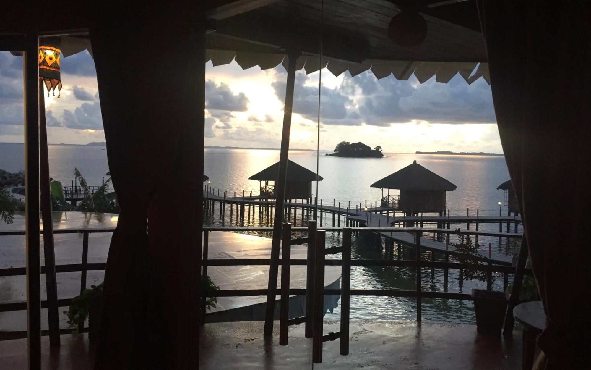 Loola Adventure Resort Teluk Bakau Exterior foto