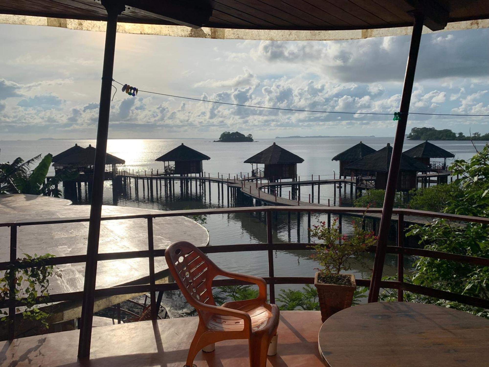 Loola Adventure Resort Teluk Bakau Exterior foto