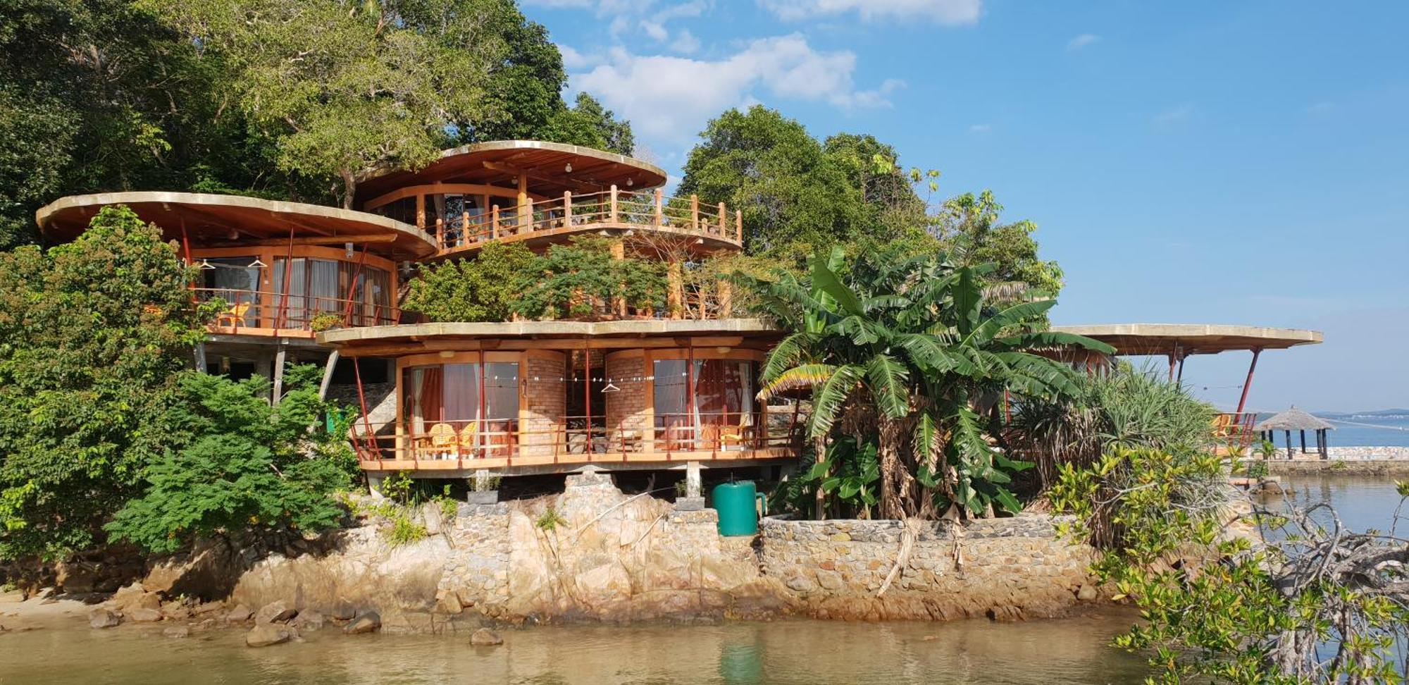 Loola Adventure Resort Teluk Bakau Exterior foto